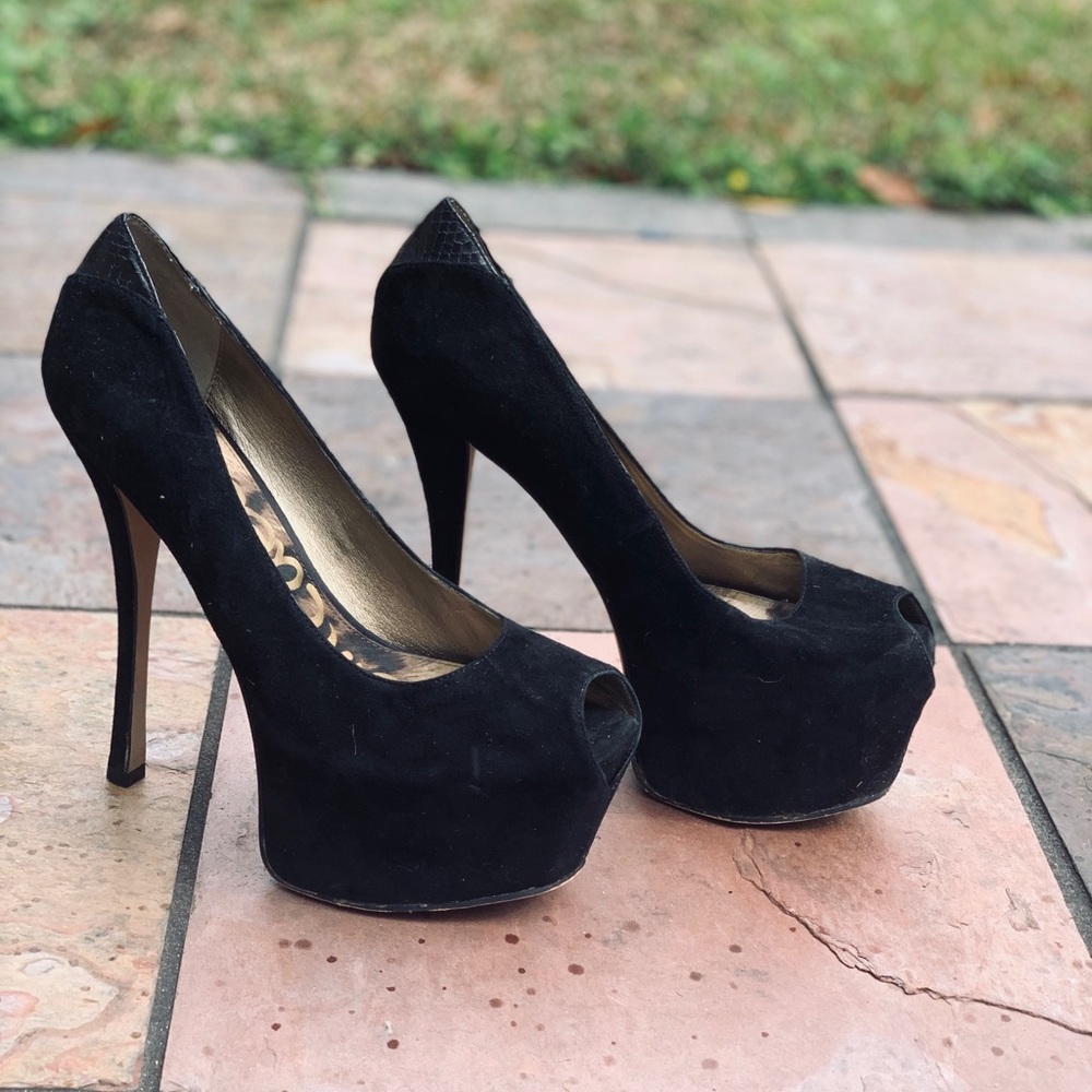 Sam Edelman Black Heels